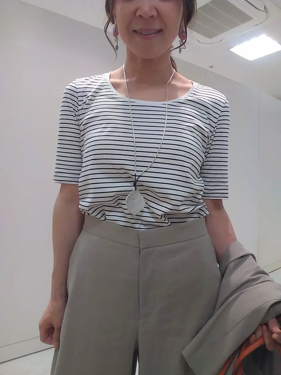 自由区 東 コーディネート画像