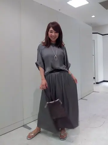 自由区 東 コーディネート画像