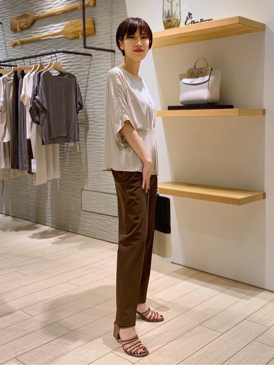 自由区 河野 コーディネート画像