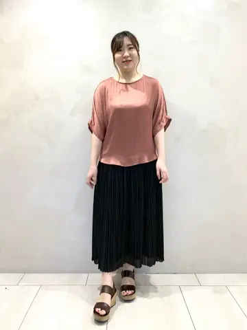 自由区 古賀 コーディネート画像