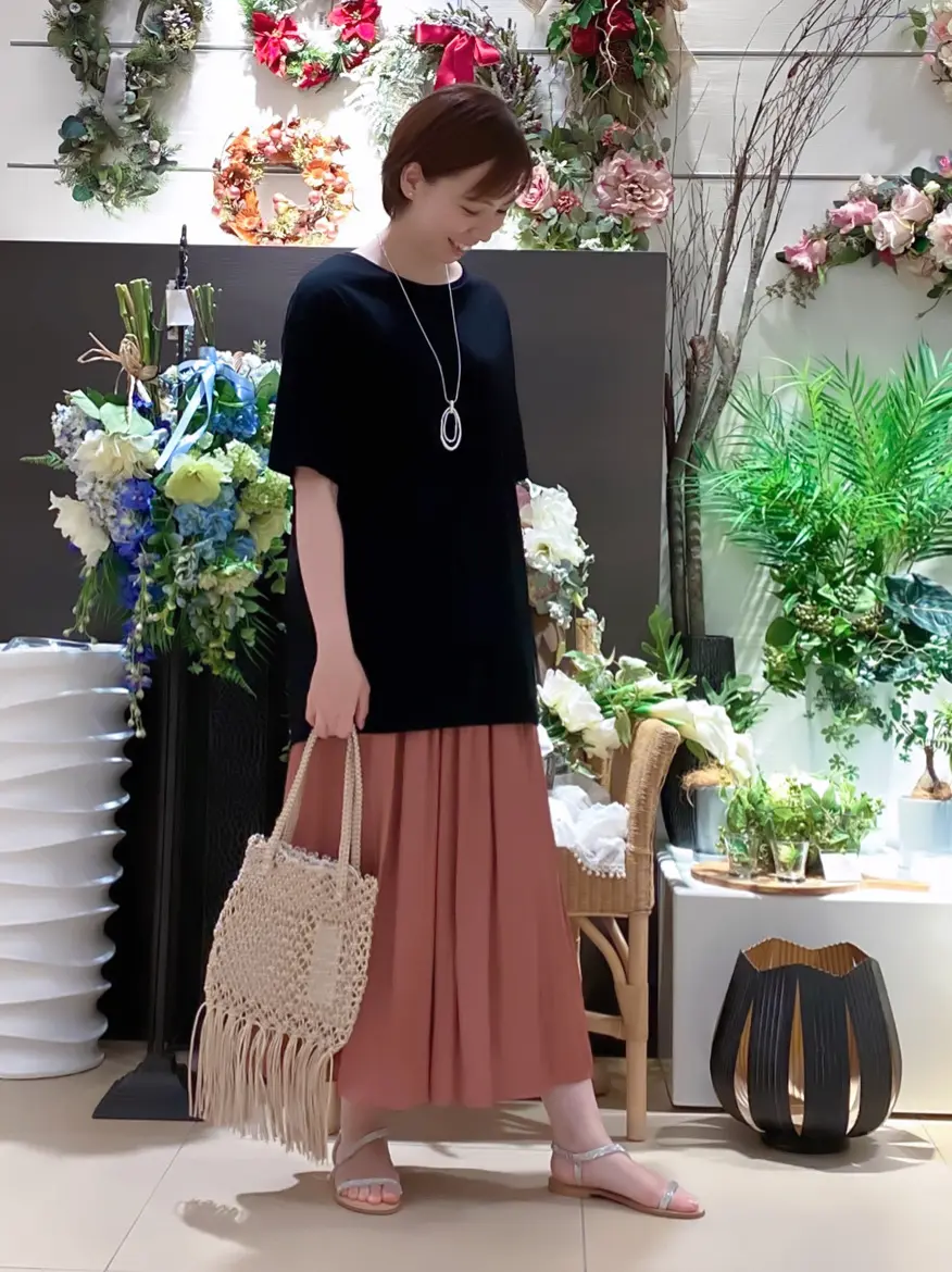  丸尾 コーディネート画像