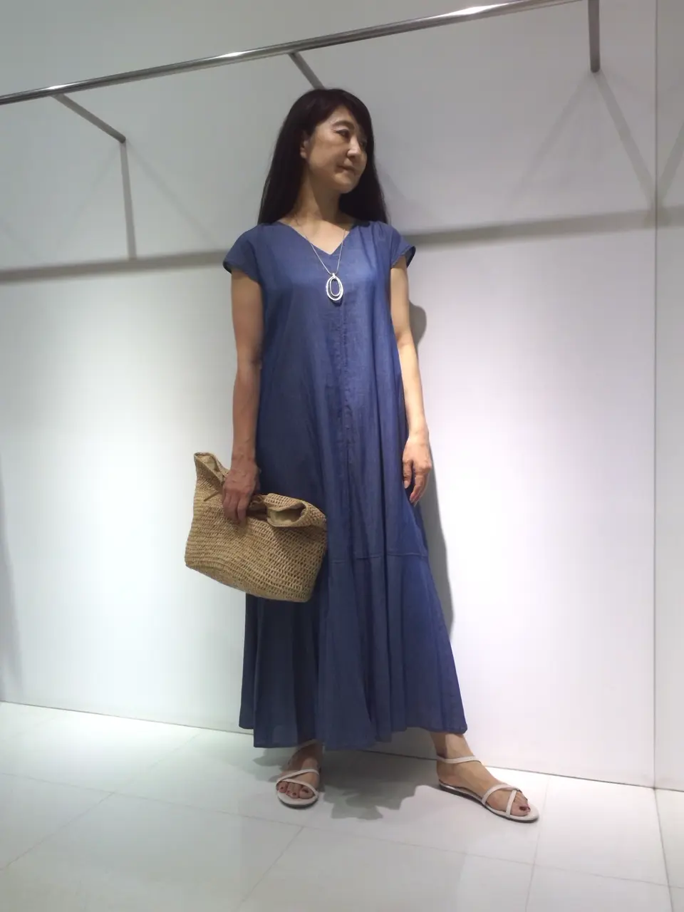  新保 コーディネート画像