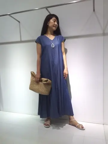 自由区 新保 コーディネート画像