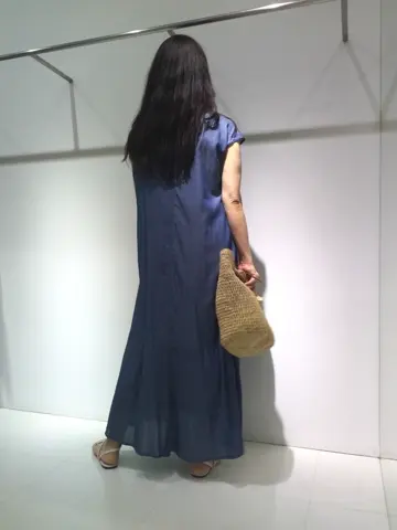 自由区 新保 コーディネート画像