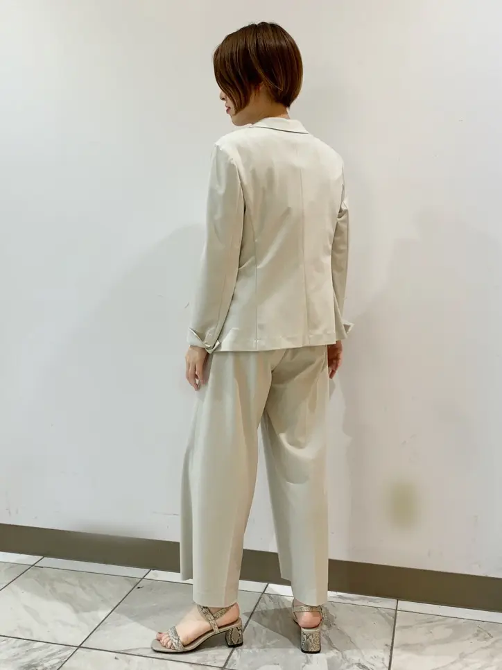 自由区 冨樫 コーディネート画像