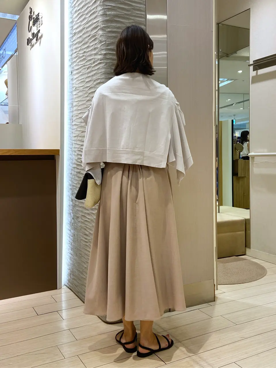 自由区 山本 コーディネート画像