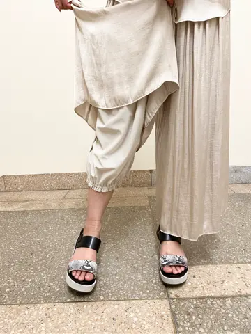 自由区 佐藤 コーディネート画像