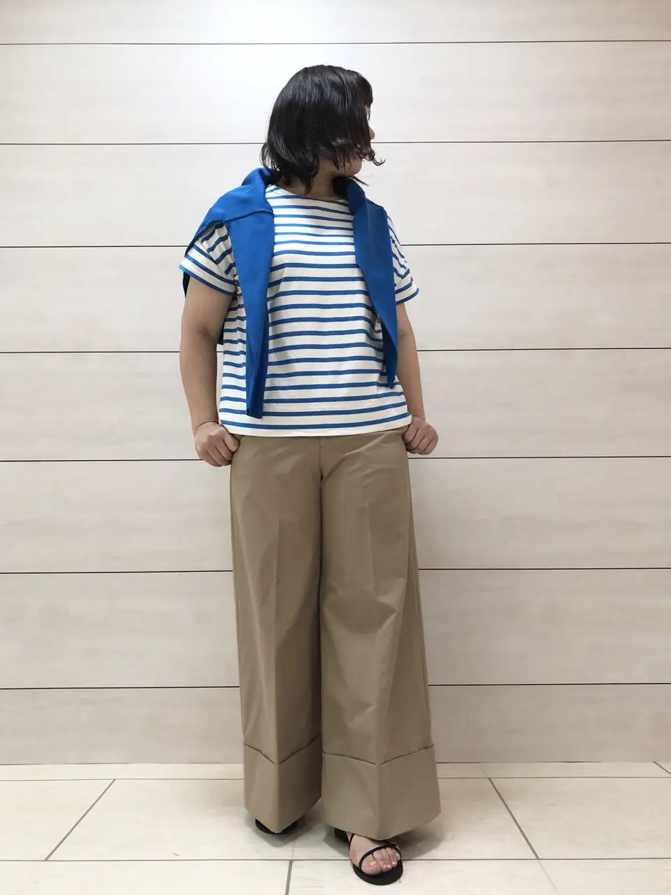 自由区 伊藤 コーディネート画像