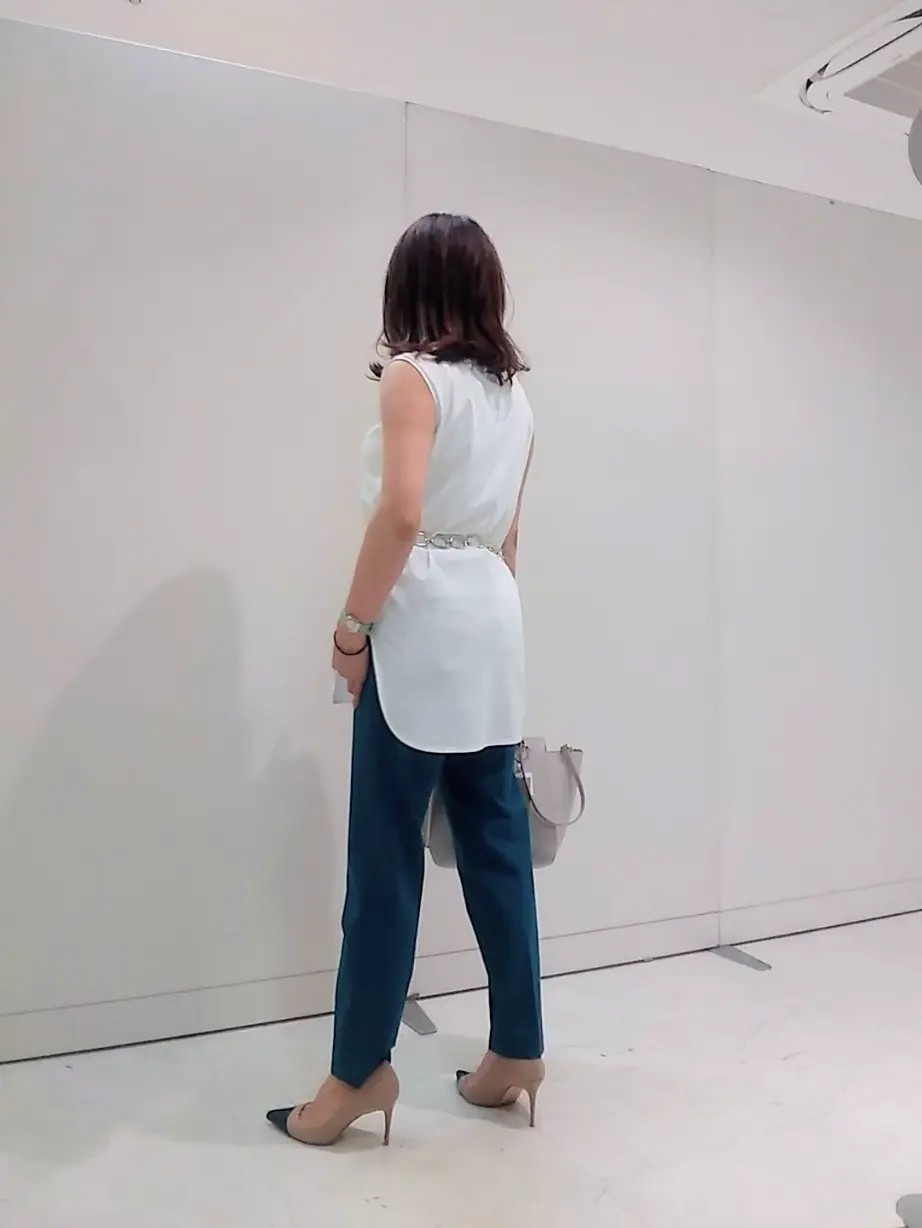 自由区 東 コーディネート画像