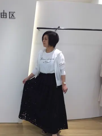 自由区 小森 コーディネート画像