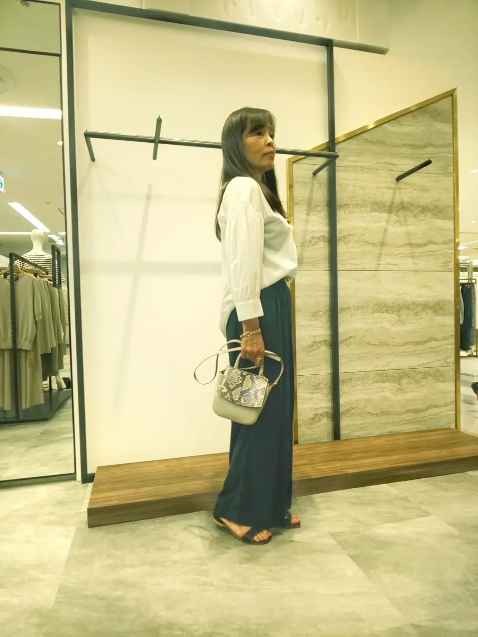 自由区 蛭川 コーディネート画像