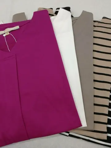 自由区 eri コーディネート画像