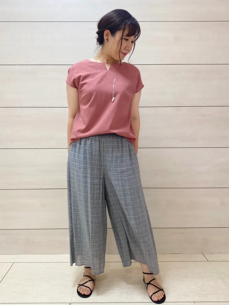 自由区 伊藤 コーディネート画像