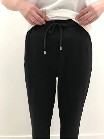 自由区 niina コーディネート画像