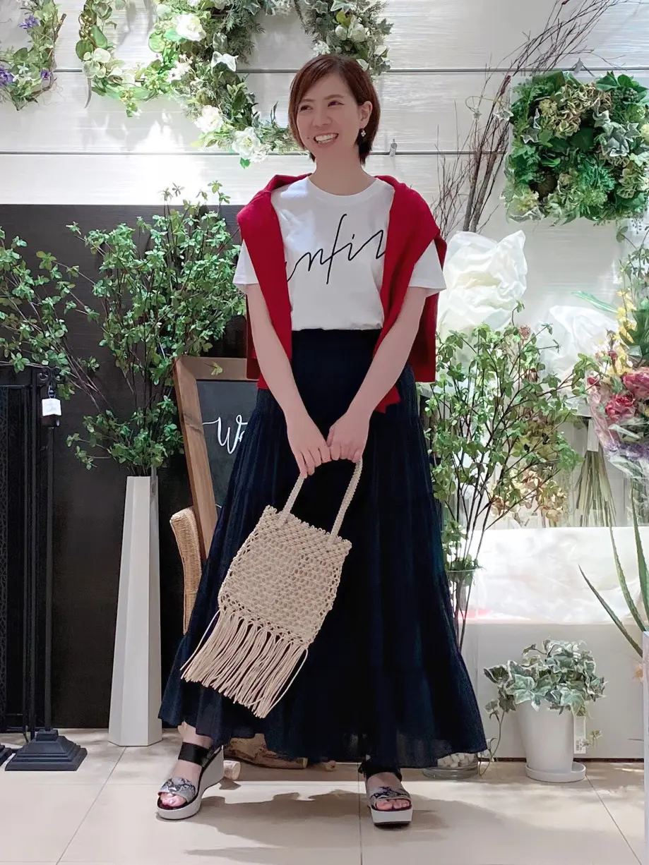  丸尾 コーディネート画像