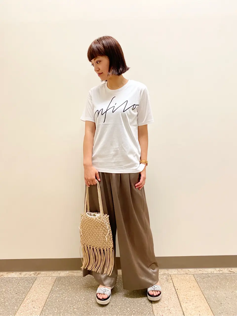  佐藤 コーディネート画像