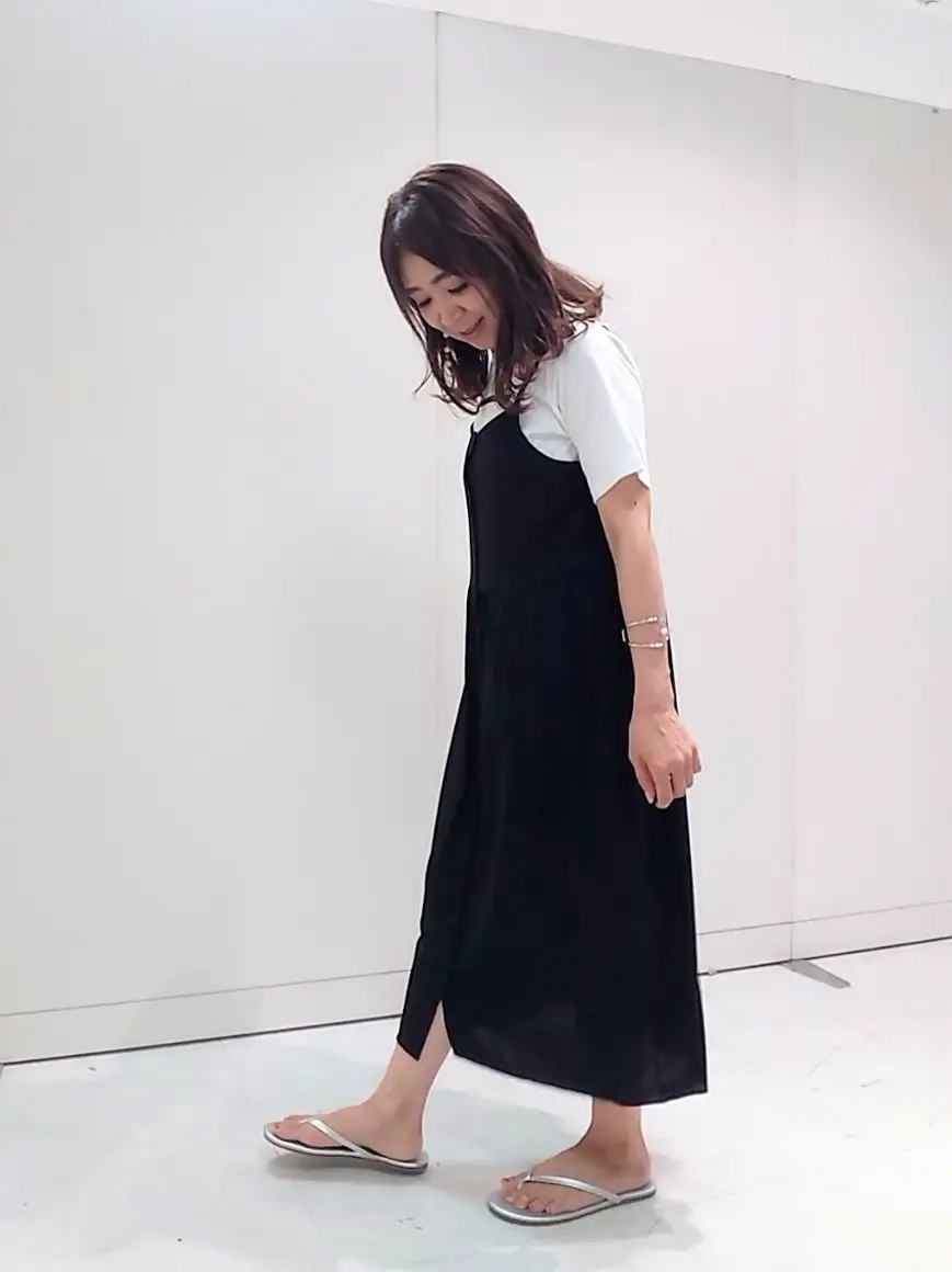 自由区 東 コーディネート画像