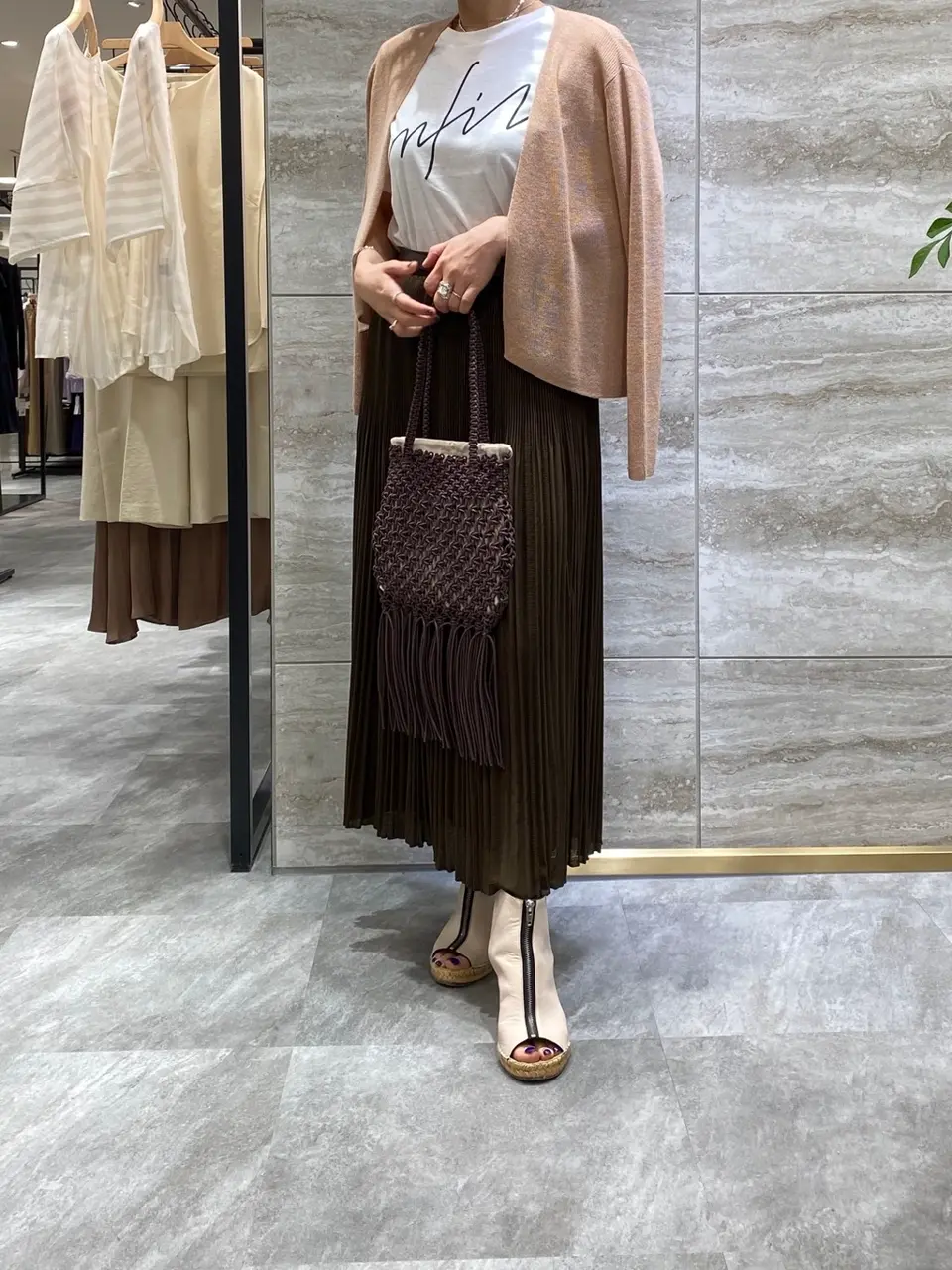 自由区 松本 コーディネート画像