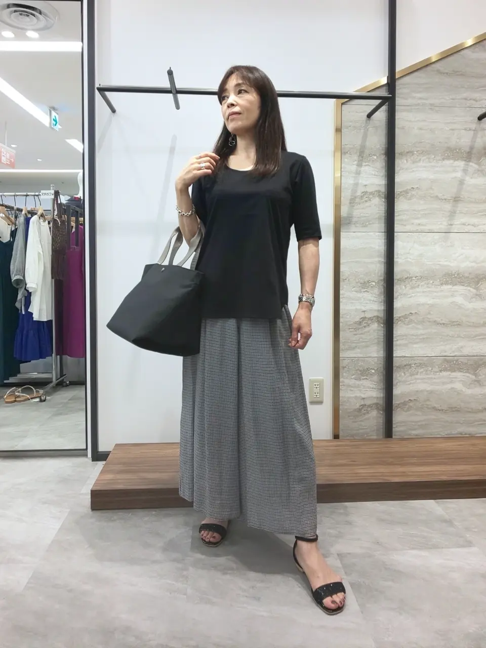 自由区 蛭川 コーディネート画像