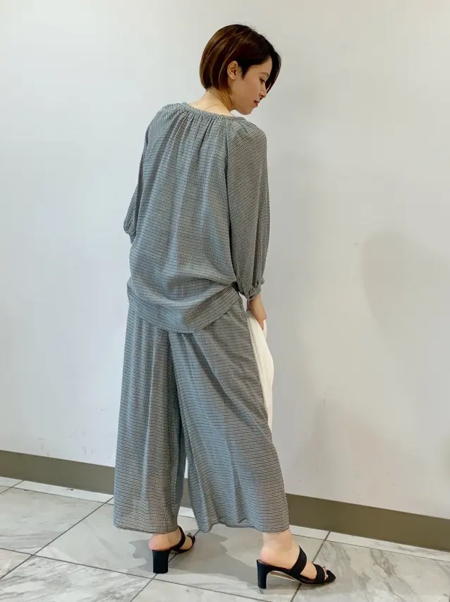 自由区 冨樫 コーディネート画像