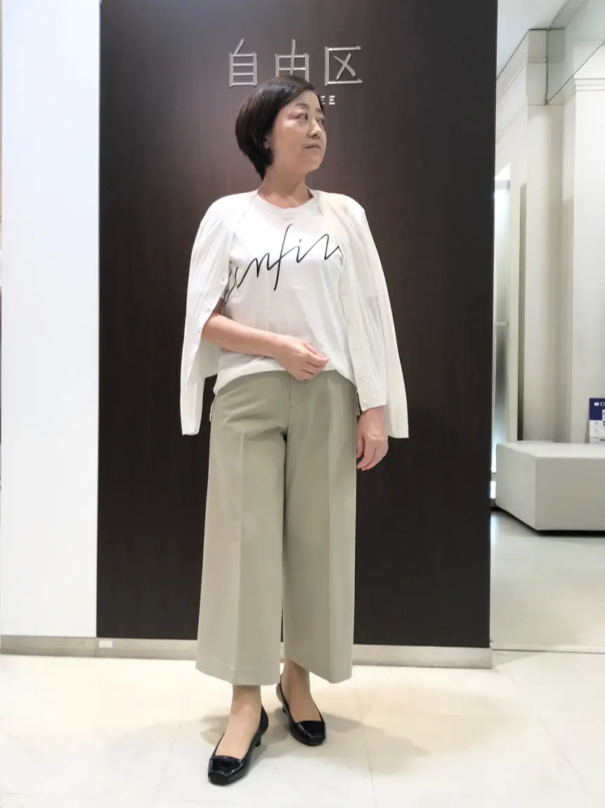  江川 コーディネート画像