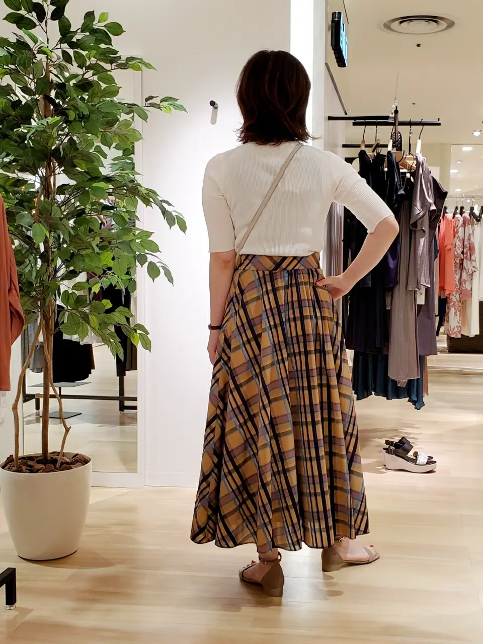 自由区 田辺 コーディネート画像