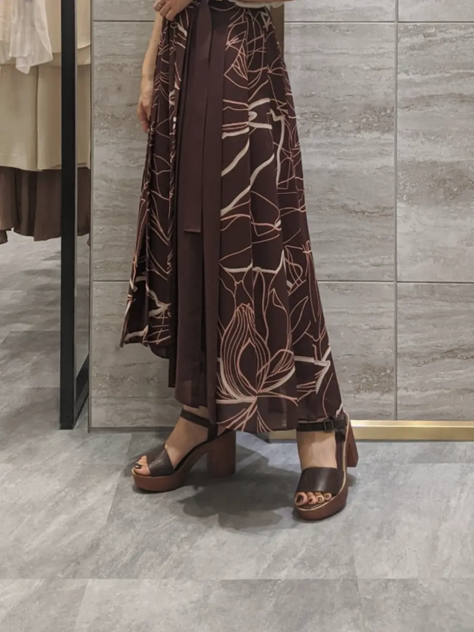 自由区 スタッフ コーディネート画像