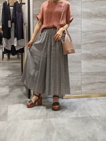 自由区 スタッフ コーディネート画像