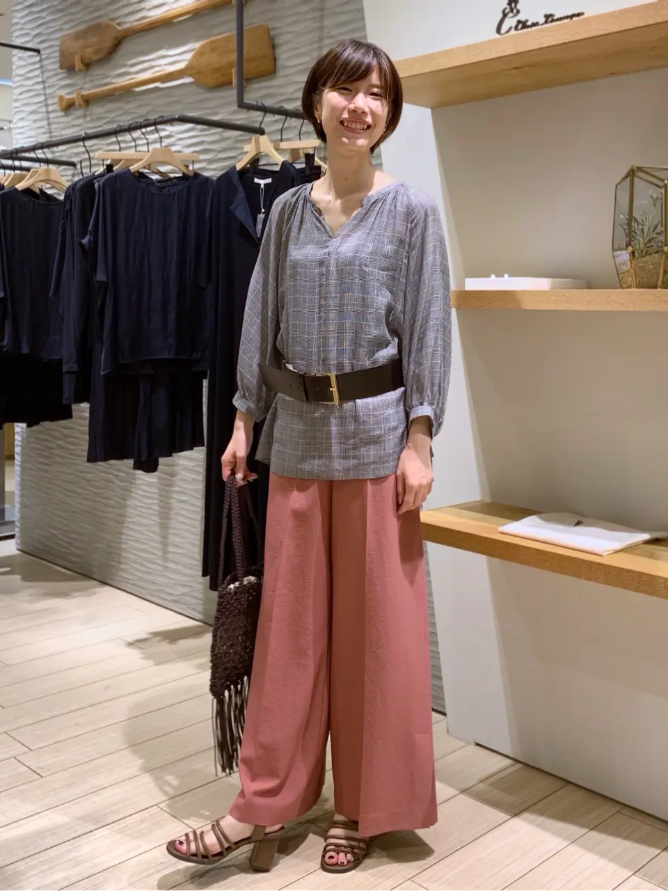 自由区 河野 コーディネート画像