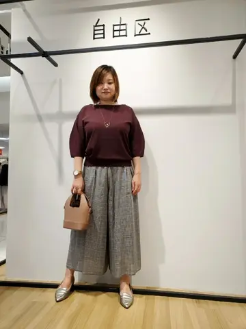 自由区 eri コーディネート画像