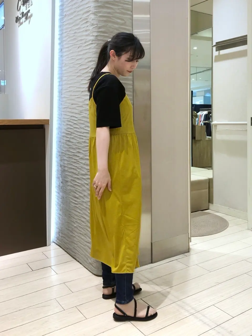 自由区 沼木 コーディネート画像