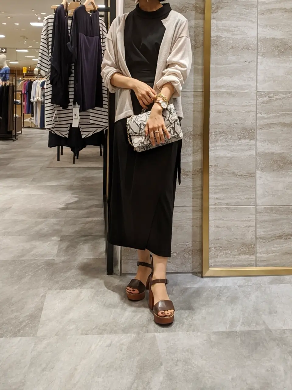  スタッフ コーディネート画像