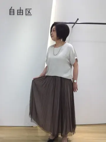 自由区 小森 コーディネート画像