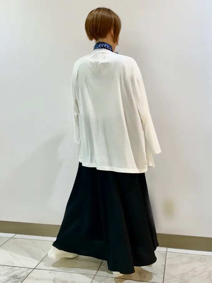 自由区 冨樫 コーディネート画像