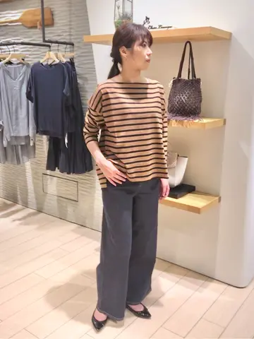 自由区  若旅 コーディネート画像