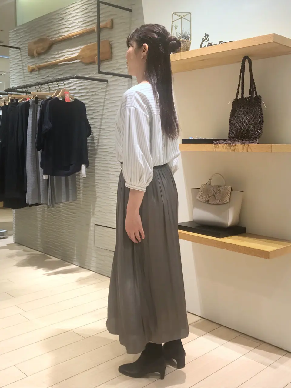 自由区  若旅 コーディネート画像