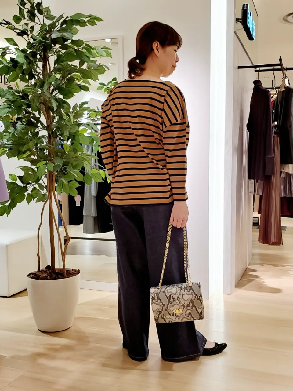 自由区 田辺 コーディネート画像