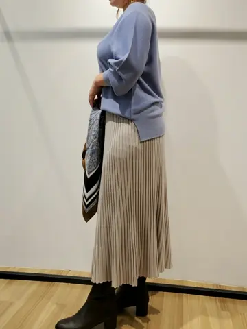 自由区 eri コーディネート画像