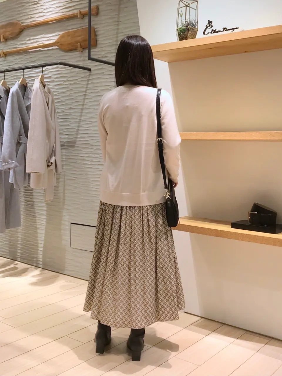 自由区 沼木 コーディネート画像