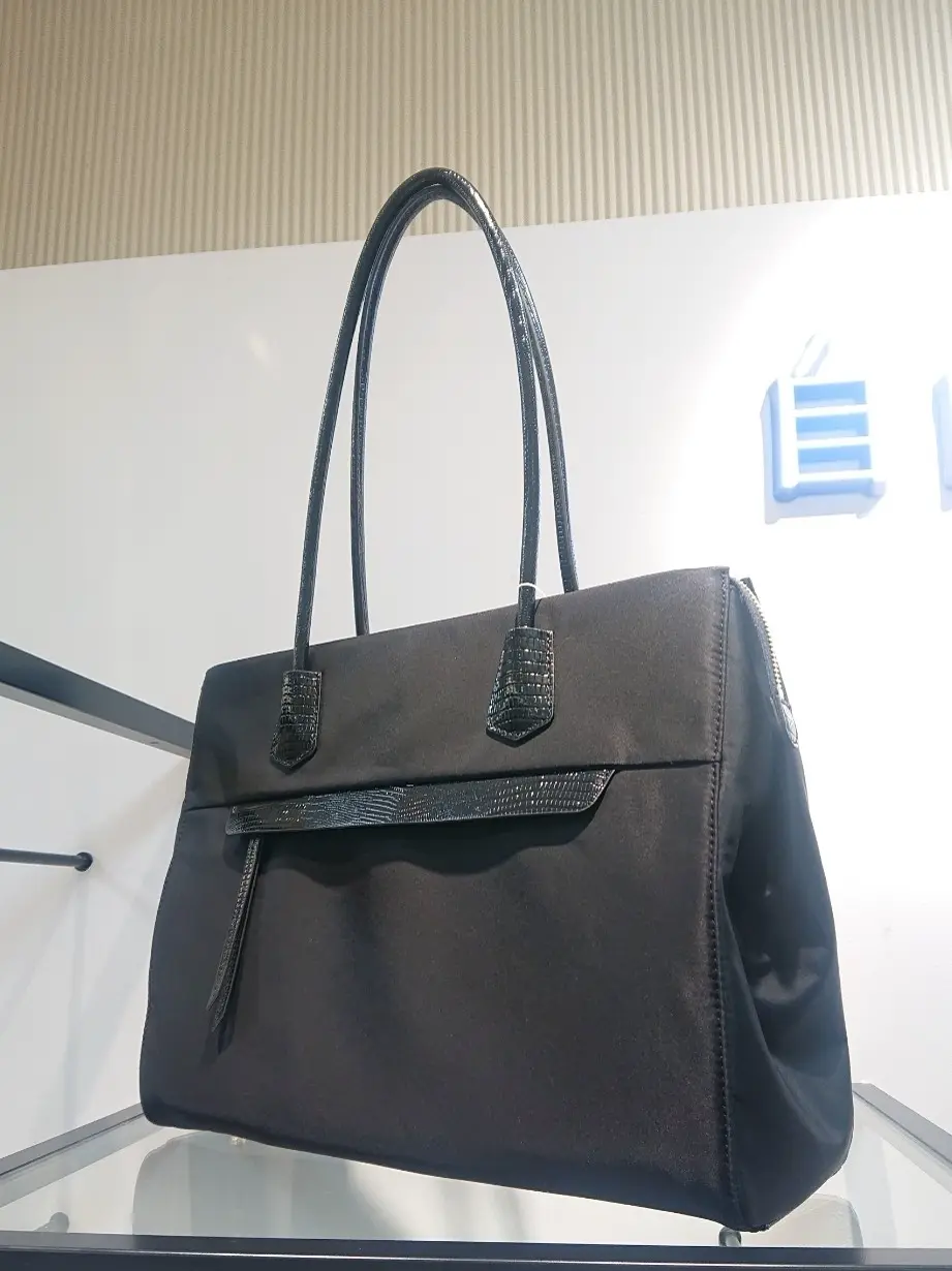 自由区 近藤 コーディネート画像