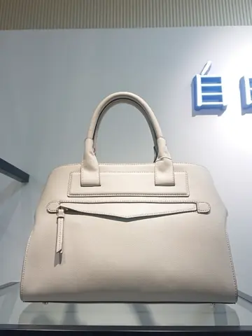 自由区 近藤 コーディネート画像