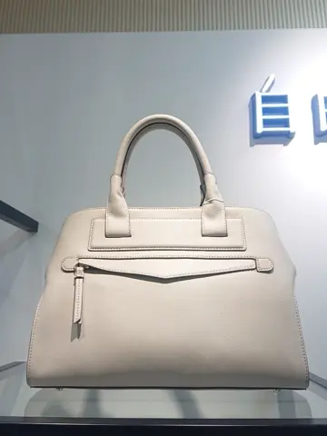 自由区 近藤 コーディネート画像