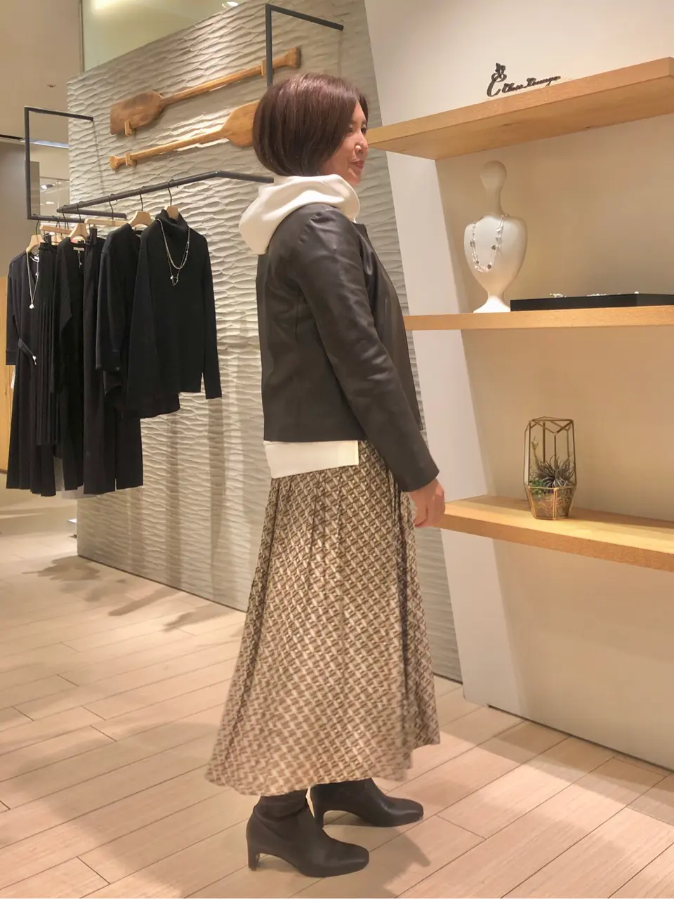 自由区 鈴木 コーディネート画像