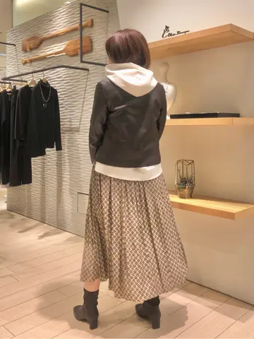 自由区 鈴木 コーディネート画像