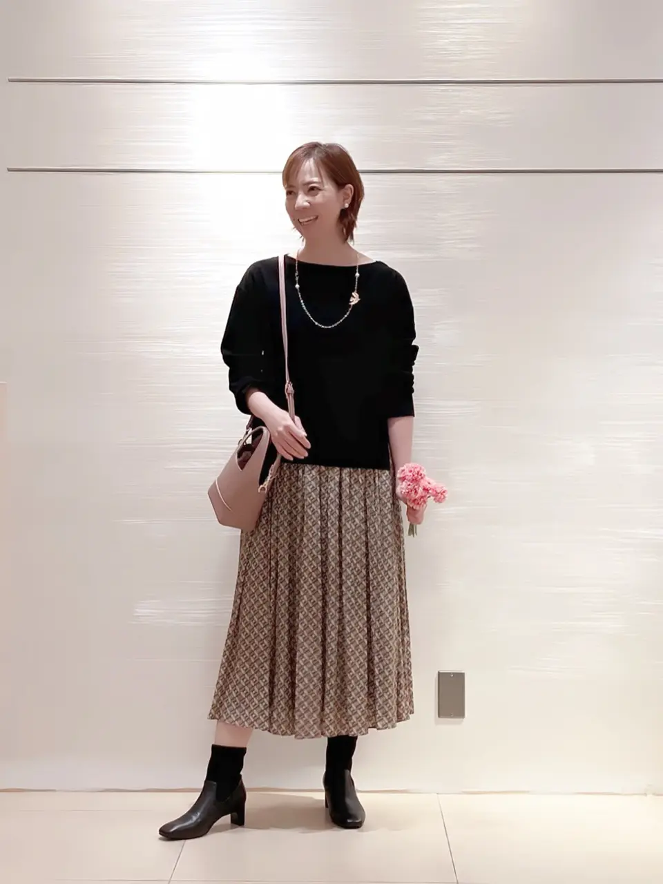  丸尾 コーディネート画像