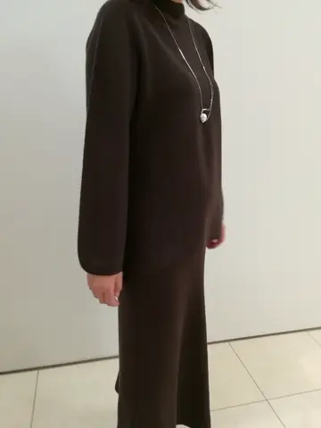 自由区 八木 コーディネート画像