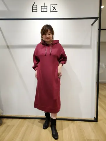 自由区 eri コーディネート画像