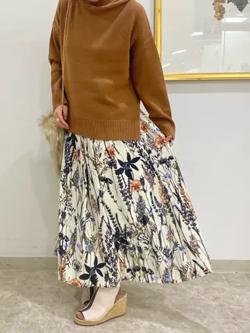 自由区 松本 コーディネート画像