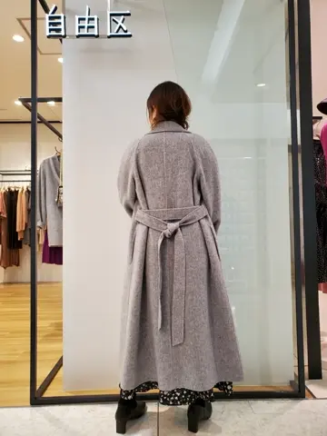 自由区 eri コーディネート画像