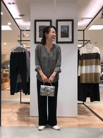 自由区 中尾 コーディネート画像